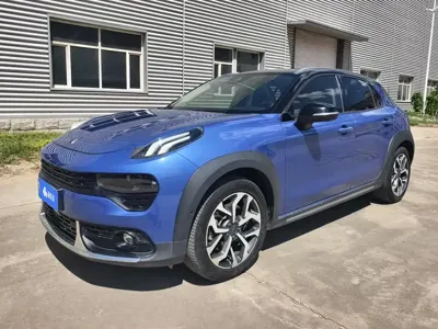Lynk & Co 02