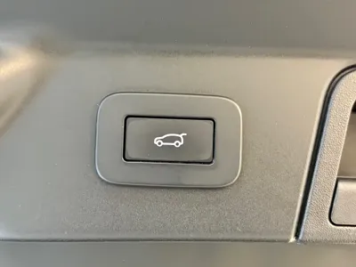 Land Rover Velar