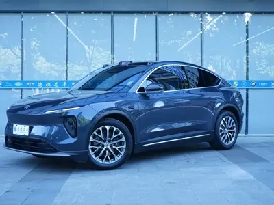 Nio EC6