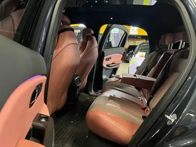 Nio EC6