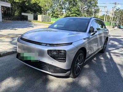 Xpeng G9