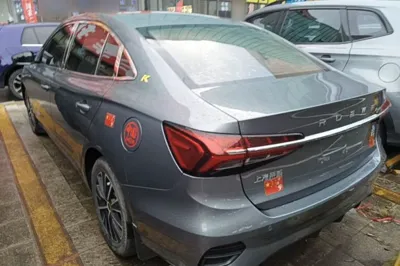 Roewe i5