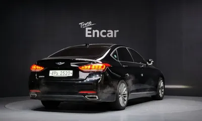 Hyundai Genesis