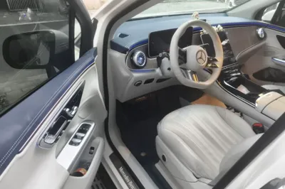 Mercedes-Benz EQE SUV