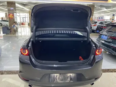 Mazda 3 Axela
