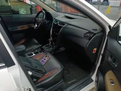 BYD F3
