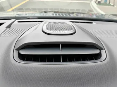 Lynk & Co Z10