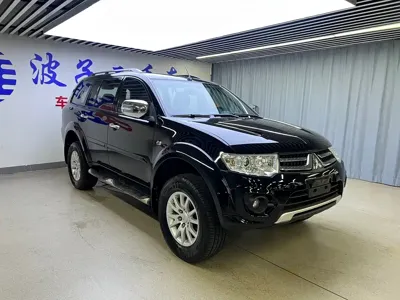 Mitsubishi Pajero Sport