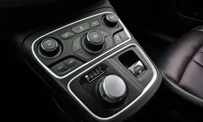 Chrysler 200