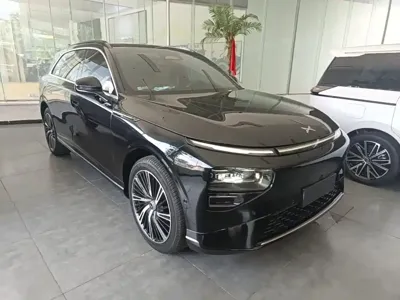 Xpeng G9