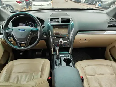 Ford Explorer (Import)