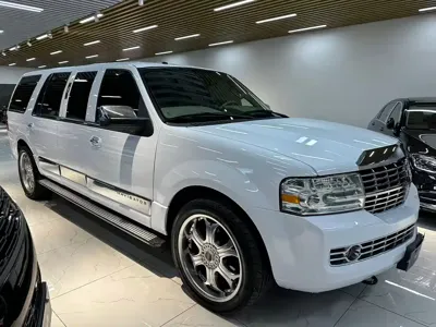 Lincoln Navigator