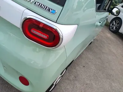 Wuling MINIEV