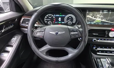 Genesis EQ900