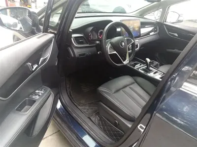 BYD MAX