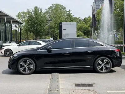 Mercedes-Benz EQE
