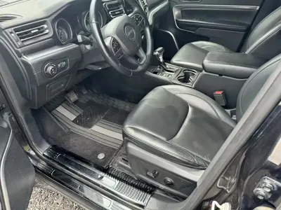 Jeep Grand Commander