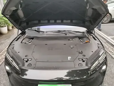 Nio ET5T