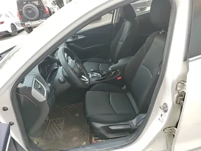 Mazda 3 Axela