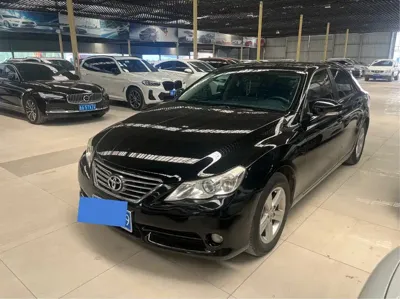 Toyota Reiz