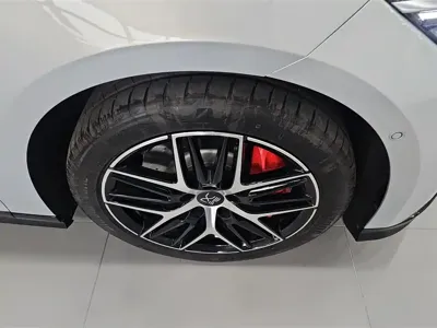 BYD 汉L