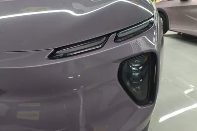 Nio EC6