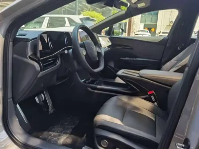 Hongqi Hongqi EH7