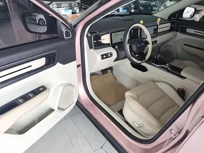 Geely ICON