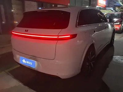 Li Auto Li L7