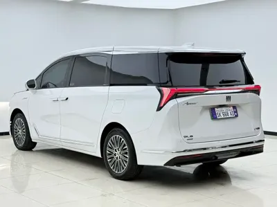 Buick GL8 Hybrid