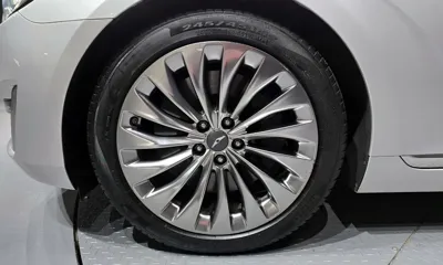 Genesis EQ900