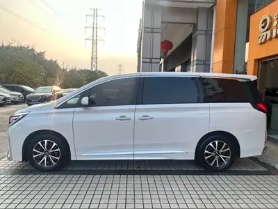 GAC Motor Trumpchi M8