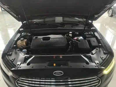 Ford Taurus