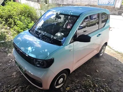 Wuling MINIEV