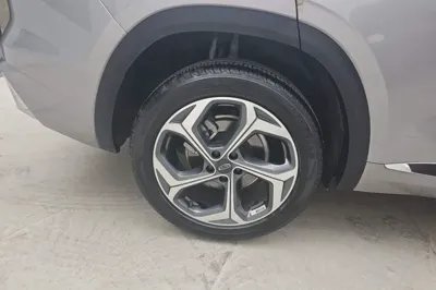 Geely Auto Monjaro L