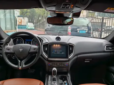 Maserati Ghibli