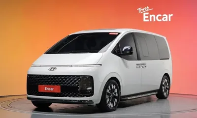 Hyundai Staria