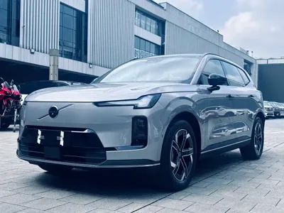 Volvo 沃尔沃XC70插电式混动