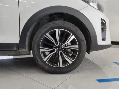 Kia KX1
