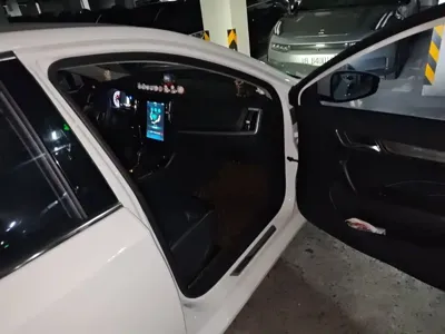 Roewe i6 Classic