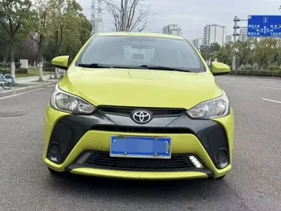 Toyota Yaris L