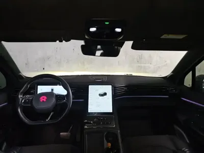 Nio EC6