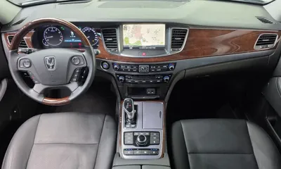 Hyundai Equus