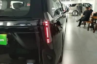 SAIC MAXUS Dajia 7