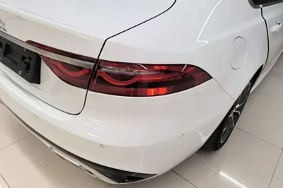 Jaguar XFL