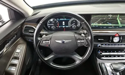 Genesis EQ900