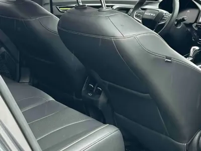 Roewe i5