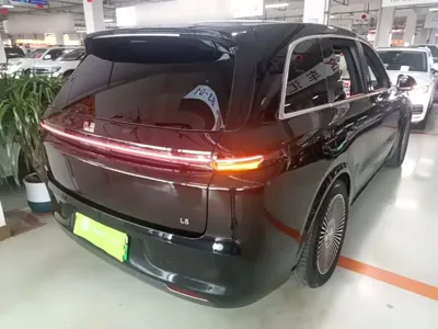 Li Auto Li L8