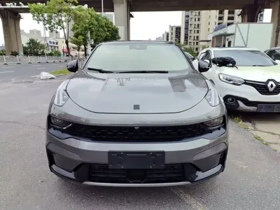 Lynk & Co 05