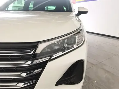 GAC Motor Trumpchi GS4